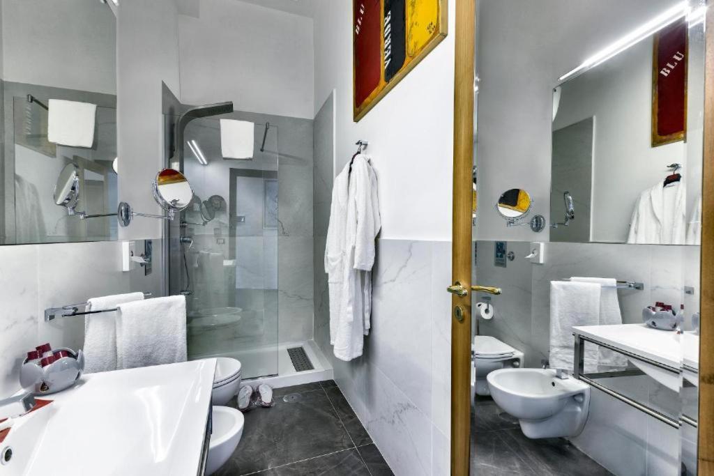 Boutique Hotel Piazza Carita ナポリ エクステリア 写真
