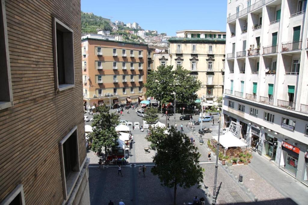 Boutique Hotel Piazza Carita ナポリ エクステリア 写真