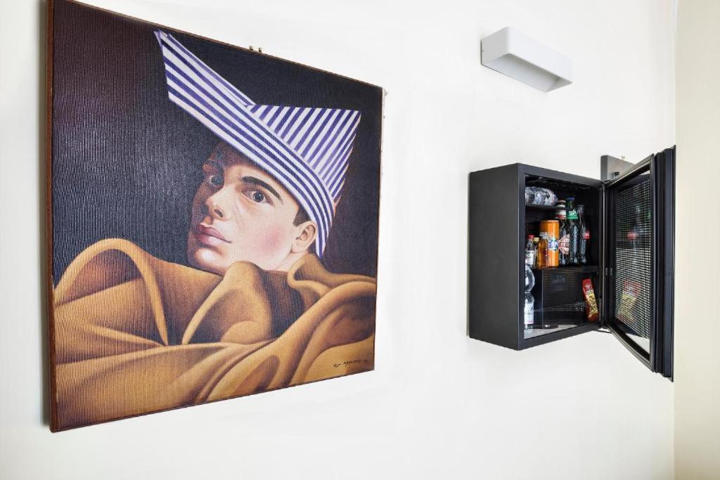 Boutique Hotel Piazza Carita ナポリ エクステリア 写真