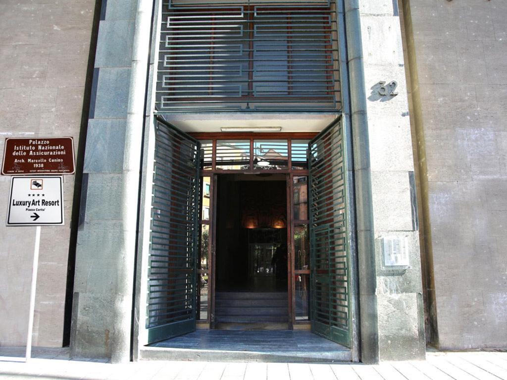 Boutique Hotel Piazza Carita ナポリ エクステリア 写真