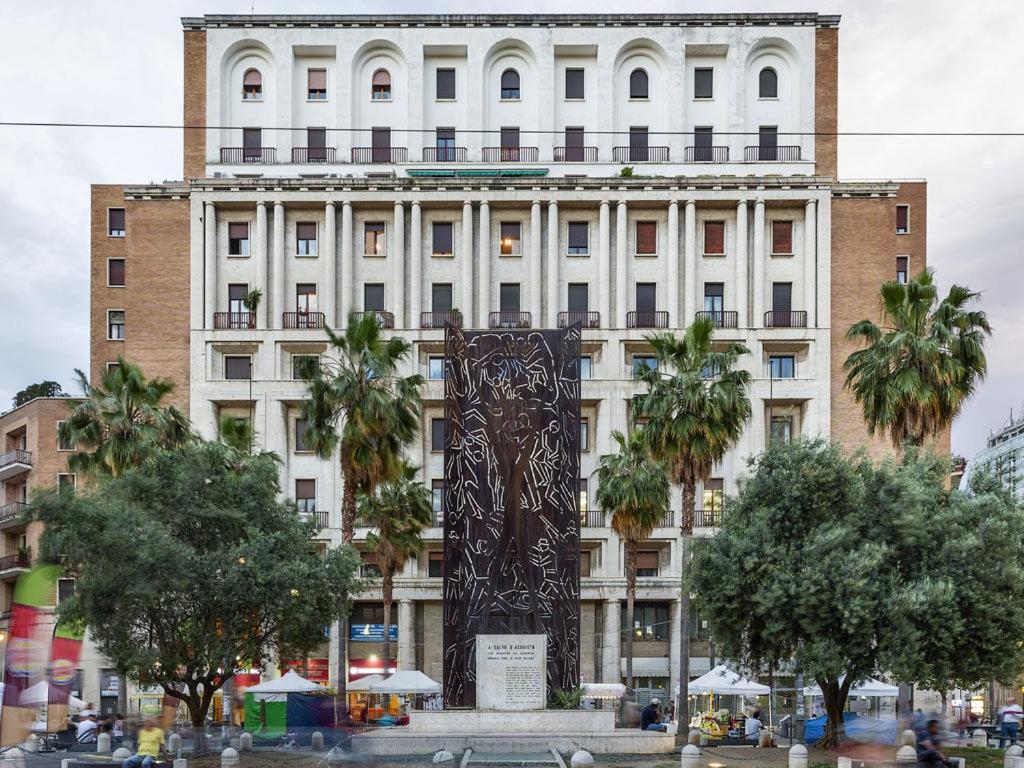 Boutique Hotel Piazza Carita ナポリ エクステリア 写真